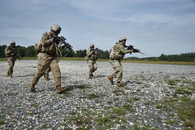 army-2679138_1280
